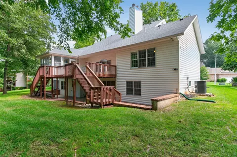Exterior - 4250 E Misty Woods St, Springfield, MO 65809 photo 17 of 19