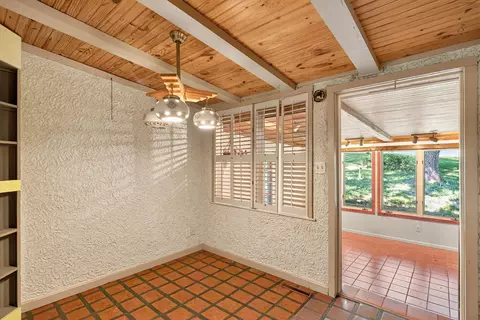 Dining - 4235 S Windermere Ave, Springfield, MO 65804 photo 2 of 2