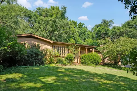 Exterior - 4235 S Windermere Ave, Springfield, MO 65804 photo 3 of 13