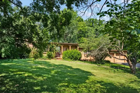 Exterior - 4235 S Windermere Ave, Springfield, MO 65804 photo 4 of 13