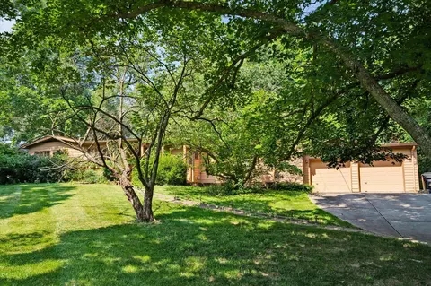 Exterior - 4235 S Windermere Ave, Springfield, MO 65804 photo 2 of 13