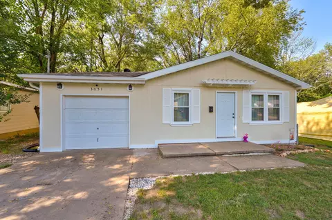 Exterior - 3051 W Harrison St, Springfield, MO 65802 photo 3 of 9