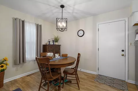 Dining - 3051 W Harrison St, Springfield, MO 65802 photo 1 of 1