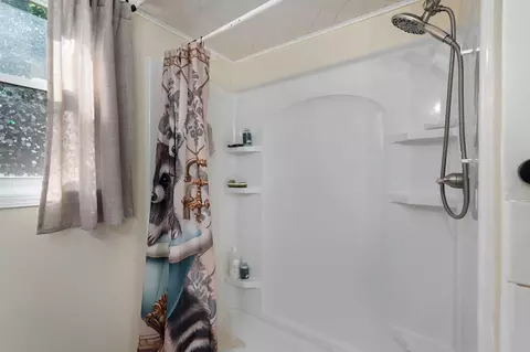 Bath - 3051 W Harrison St, Springfield, MO 65802 photo 2 of 2