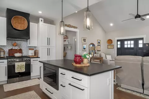Kitchen - 1032 Division St, Sparta, MO 65753 photo 5 of 5