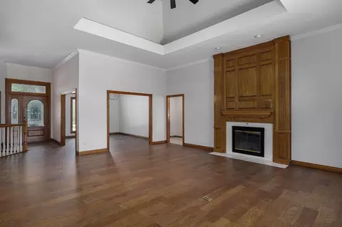 Living - 4931 S Glenhaven Ave, Springfield, MO 65804 photo 4 of 7