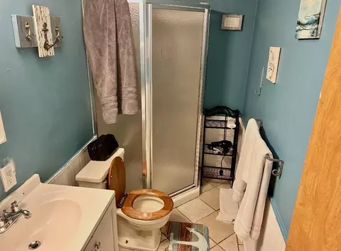Bath - 67 Mimosa Ln, Branson, MO 65616 photo 3 of 3