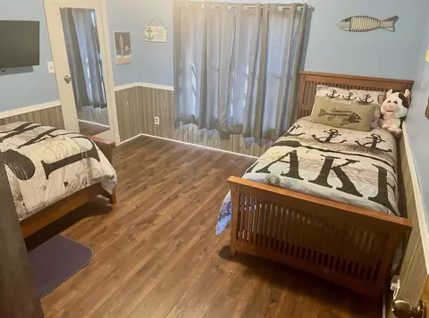 Bedroom - 67 Mimosa Ln, Branson, MO 65616 photo 5 of 7