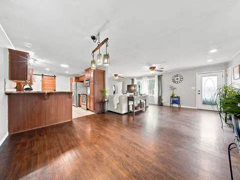 Other - 105 E Meadowbrook Ave, Clever, MO 65631 photo 1 of 10