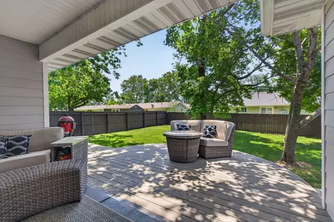 Exterior - 2924 E Portland St, Springfield, MO 65804 photo 4 of 12