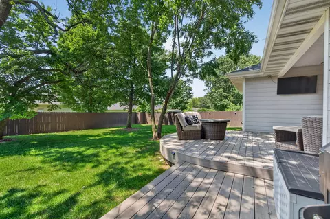 Exterior - 2924 E Portland St, Springfield, MO 65804 photo 5 of 12