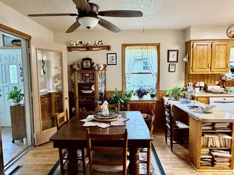 Dining - 34 E Dade 86, Greenfield, MO 65661 photo 1 of 1