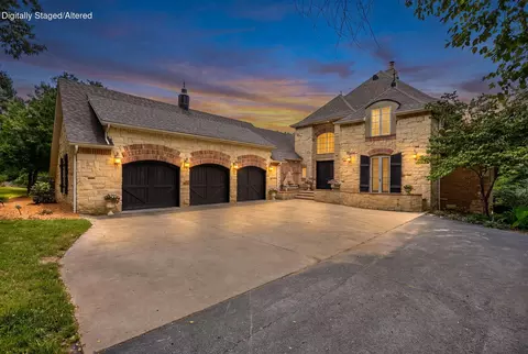 1722 W Inman Rd, Nixa, MO 65714