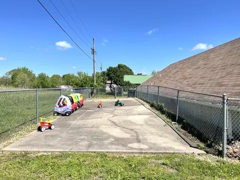 707 S Hemphill St, Crane, MO 65633 photo 9