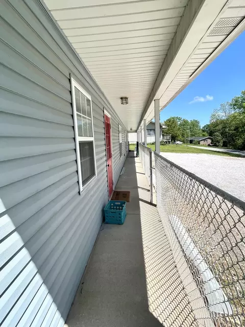 707 S Hemphill St, Crane, MO 65633 photo 6