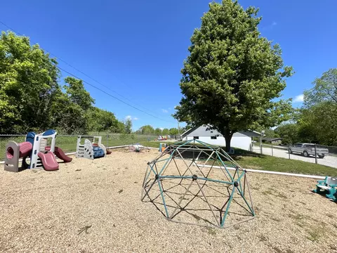 707 S Hemphill St, Crane, MO 65633 photo 8
