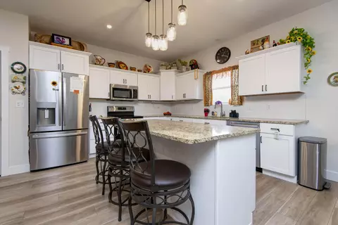Kitchen - 199 Rockridge Rd, Branson, MO 65616 photo 3 of 3