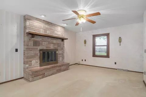 573 E Miller Rd, Republic, MO 65738 photo 11