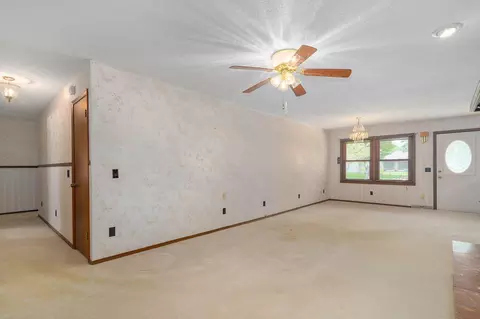 573 E Miller Rd, Republic, MO 65738 photo 10