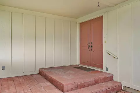 573 E Miller Rd, Republic, MO 65738 photo 8