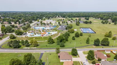 View/Area - 1110 E Charles St, Republic, MO 65738 photo 7 of 9