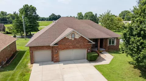 View/Area - 1110 E Charles St, Republic, MO 65738 photo 3 of 9