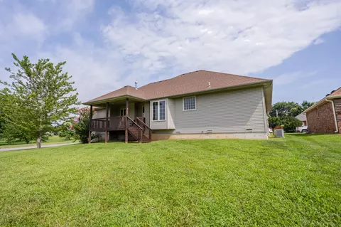 Exterior - 1110 E Charles St, Republic, MO 65738 photo 3 of 7
