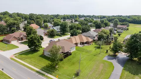 View/Area - 1110 E Charles St, Republic, MO 65738 photo 8 of 9