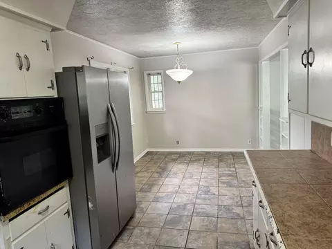 Kitchen - 2239 S Pickwick Ave, Springfield, MO 65804 photo 2 of 2