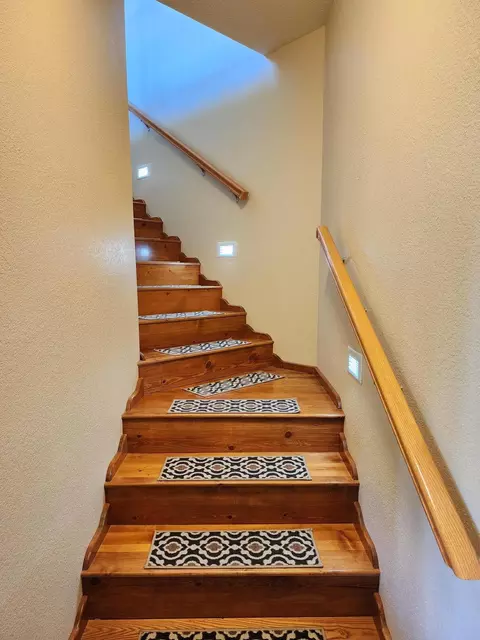 Entry Way - 231 Kingsgate Rd, Lampe, MO 65681 photo 2 of 2