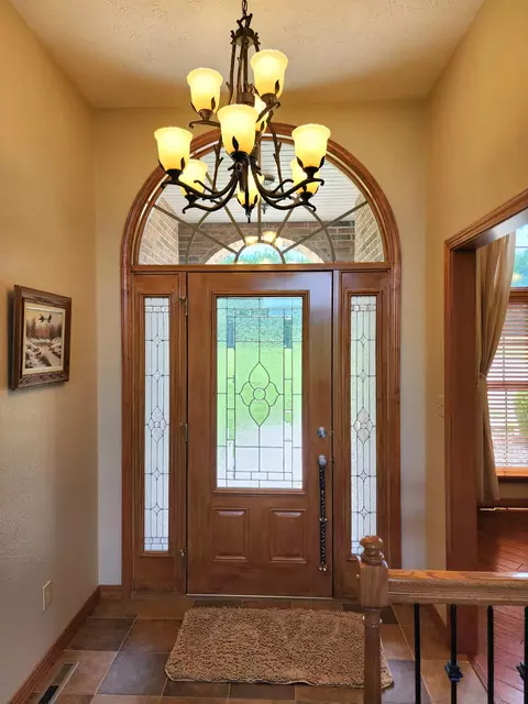 Entry Way - 231 Kingsgate Rd, Lampe, MO 65681 photo 1 of 2