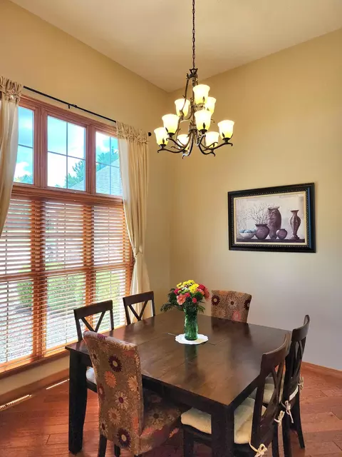 Dining - 231 Kingsgate Rd, Lampe, MO 65681 photo 3 of 4