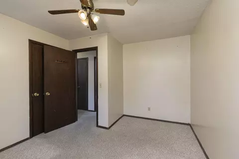 Bedroom - 919 W Morningside St, Springfield, MO 65807 photo 6 of 6