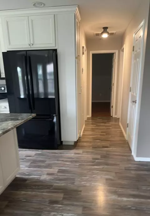Entry Way - 204 N Maplecrest Dr, Nixa, MO 65714 photo 1 of 1