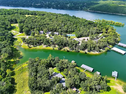 View/Area - 22204 Farm Road 1247, Shell Knob, MO 65747 photo 6 of 12