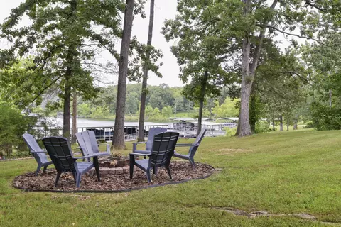 Exterior - 22204 Farm Road 1247, Shell Knob, MO 65747 photo 9 of 20