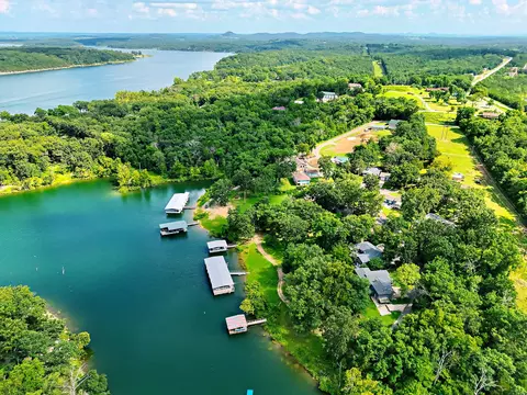 View/Area - 22204 Farm Road 1247, Shell Knob, MO 65747 photo 8 of 12