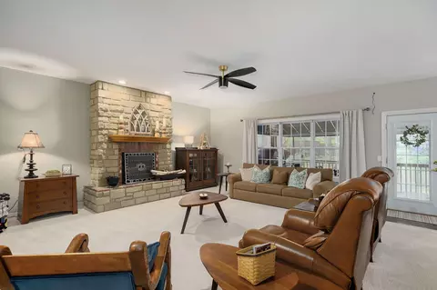Living - 2361 S Celebration Ave, Springfield, MO 65809 photo 2 of 3