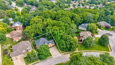 View/Area - 2361 S Celebration Ave, Springfield, MO 65809 photo 2 of 3
