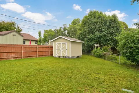 Exterior - 4349 S Cardinal Pl, Springfield, MO 65804 photo 8 of 9