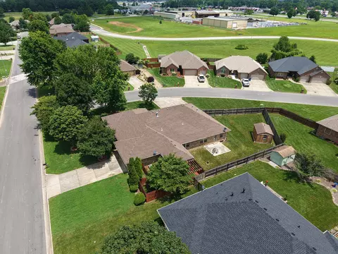 View/Area - 610 N Ellen St, Nixa, MO 65714 photo 3 of 3