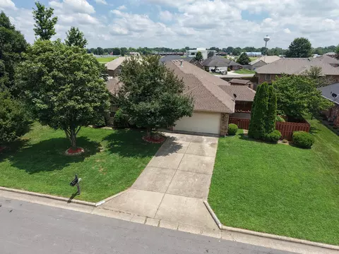View/Area - 610 N Ellen St, Nixa, MO 65714 photo 1 of 3