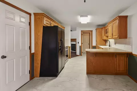 Kitchen - 610 N Ellen St, Nixa, MO 65714 photo 5 of 5