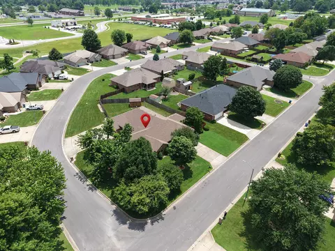 View/Area - 610 N Ellen St, Nixa, MO 65714 photo 2 of 3