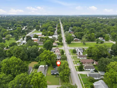 View/Area - 600 E Cozy St, Springfield, MO 65807 photo 3 of 4