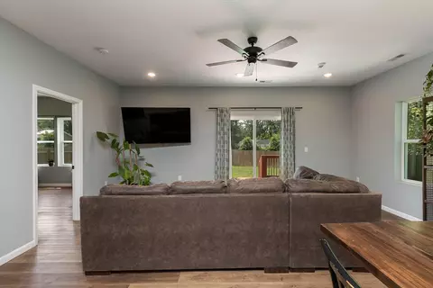 Living - 2620 W Calhoun St, Springfield, MO 65802 photo 1 of 1