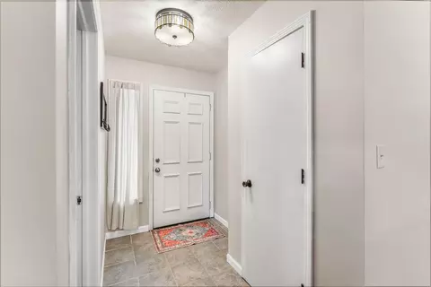 Entry Way - 4709 S Deborah Rd, Springfield, MO 65810 photo 1 of 3
