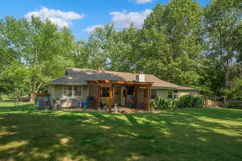Exterior - 4709 S Deborah Rd, Springfield, MO 65810 photo 14 of 15