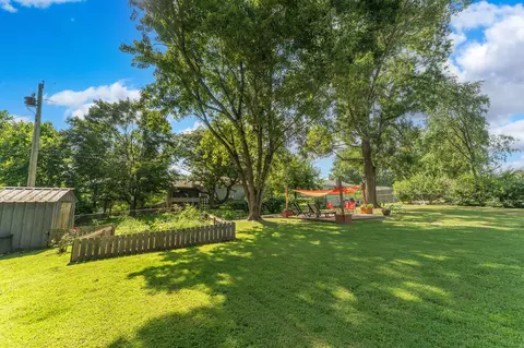 Exterior - 4709 S Deborah Rd, Springfield, MO 65810 photo 12 of 15