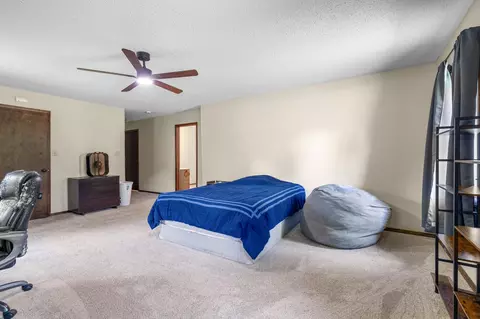 Bedroom - 111 Bobcat Ct, Forsyth, MO 65653 photo 4 of 6